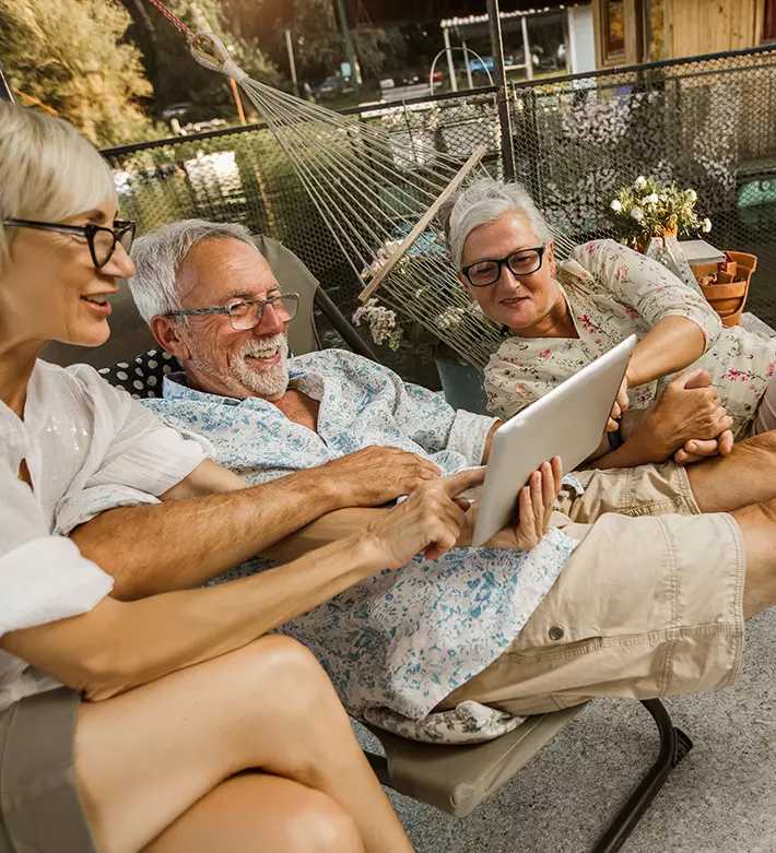 Groupe seniors dans Maison Partagée groupes de retraites pour vivre dans une maison partagee